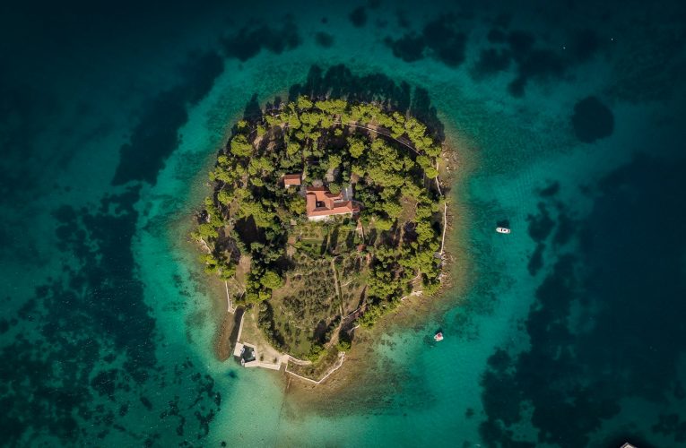 Survivor All Star: Η Εύη Σαλταφερίδου και ο Κώστας Αναγνωστόπουλος υποψήφιοι για αποχώρηση – Ένταση στο Συμβούλιο του Νησιού