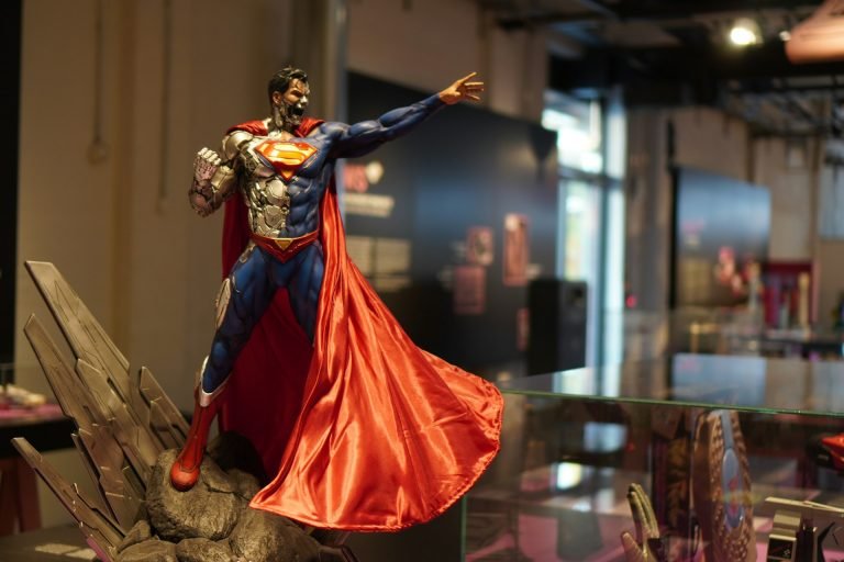 Ο «Superman» του James Gunn σπάει τα ταμεία και εκτοξεύει την τηλεθέαση του «Peacemaker»