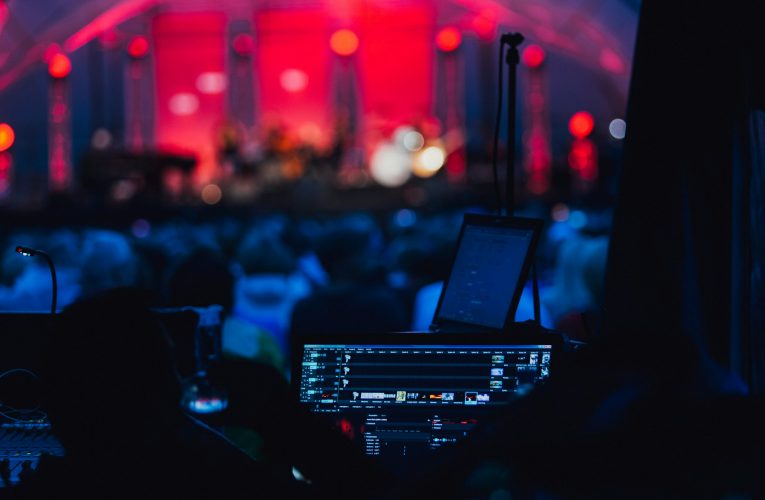 Τηλεοπτικό τοπίο: Τα φινάλε που καθηλώνουν και οι νέες διεθνείς παραγωγές