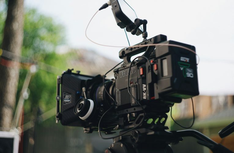 Πολιτιστική Επικαιρότητα: Από τα Γήπεδα της Ραχούλας στα Άστρα του Οχάιο