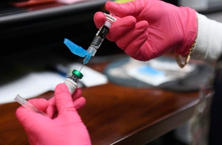 Γραμματέας Κένεντι Όχι, το εμβόλιο MMR δεν περιέχει «αποβλήματα εμβρύου που έχουν αποβληθεί»