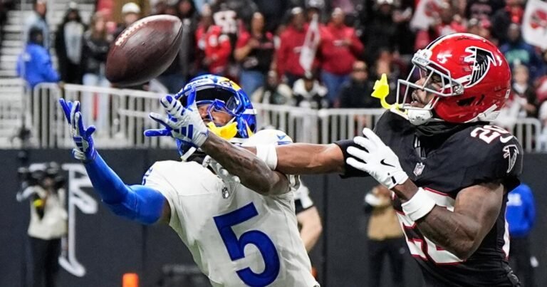 Η ήττα των Rams από τους Falcons θέτει τις ελπίδες τους στο Super Bowl σε κίνδυνο