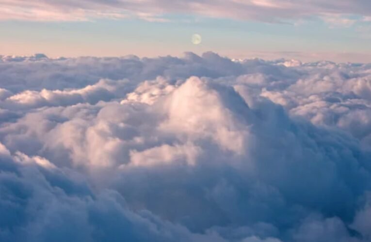 Όταν τα σύννεφα μαζεύονται