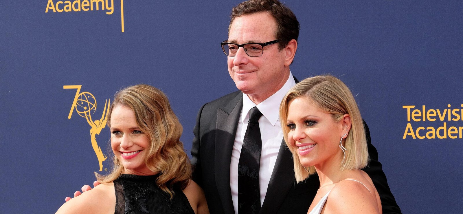 Η Candace Cameron Bure αποτίει φόρο τιμής στον Bob Saget