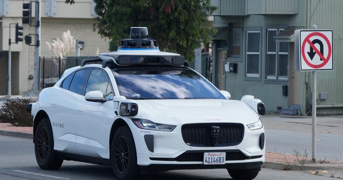 Η Waymo χτυπά σκύλο εβδομάδες στο Σαν Φρανσίσκο αφού σκότωσε