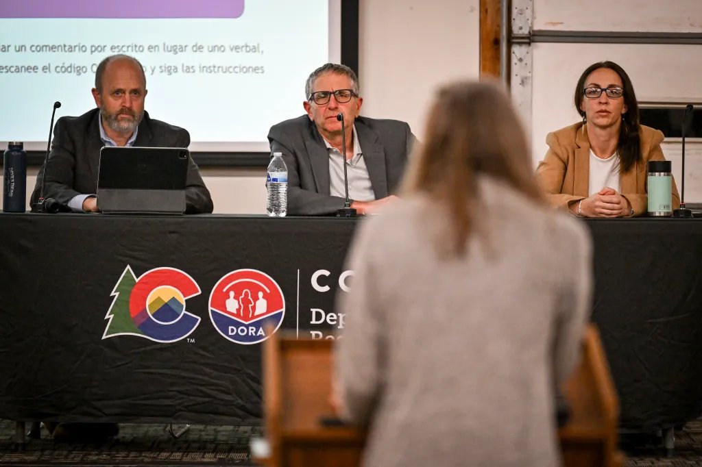 Η Επιτροπή Δημοσίων Υπηρεσιών του Κολοράντο παρακολουθεί τις επιχειρήσεις κοινής