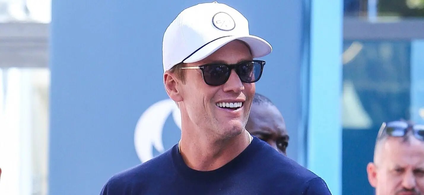 Ο Τομ Μπρέιντι υπερασπίστηκε εν μέσω απώθησης για το φημολογούμενο