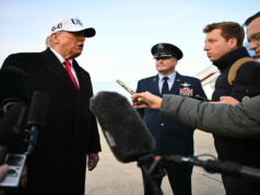 Ο Τραμπ προειδοποιεί το Ιράν για «πολύ ισχυρή δράση» εάν οι διαδηλωτές εκτελεστούν