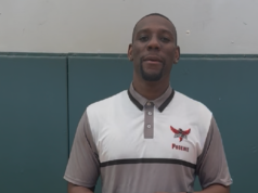 Ο προπονητής Leon Jacob βοήθησε στη δημιουργία επιτυχίας για το μπάσκετ Αγγέλου