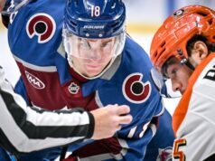 Το Colorado Avalanche αντανακλά την επέτειο του εμπορίου Mikko Rantanen