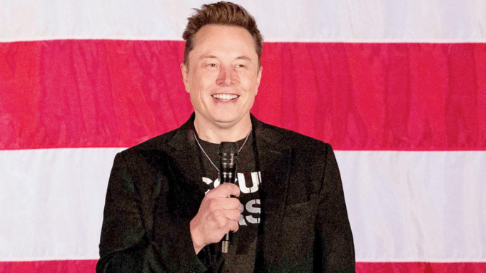 Το xAI του Musk μήνυσε, ο Grok κατηγορήθηκε ότι δημιούργησε