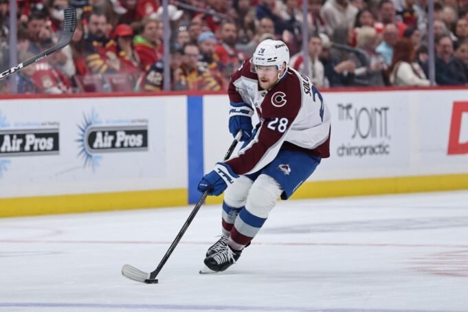 Το πρώτο γκολ του Ilya Solovyov στο NHL είναι μια