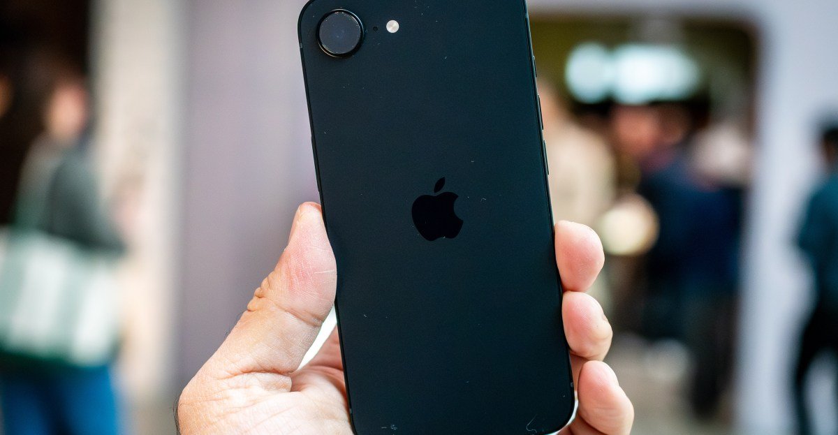 Τα έσοδα της Apple από το iPhone εκτινάσσονται στα 57 δισεκατομμύρια δολάρια παρά την έλλειψη chip