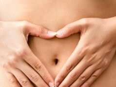 Μια σπάνια χειρουργική επέμβαση δίνει σε ένα κορίτσι έναν νέο τράχηλο μετά τον αγώνα της με τον καρκίνο