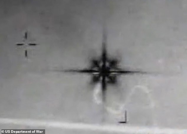108475693-15827729-A_video_released_in_the_first_wave_of_UFO_files_appeared_to_show-a-5_1779117182510.jpg