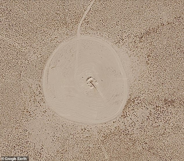 108758265-15835269-A_strange_circular_formation_just_miles_from_the_highly_classifi-a-1_1779315278592.jpg