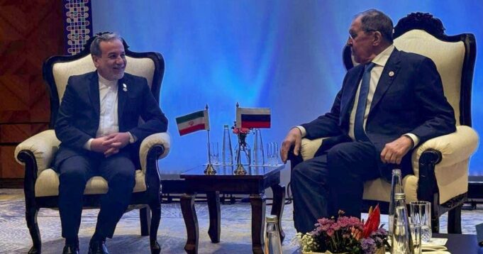 15iran-fm-lavrov.jpg