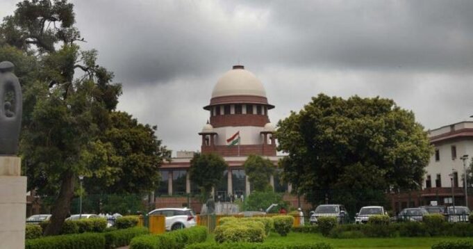 16supreme-court-of-india.jpg