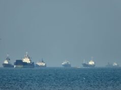 Το Ιράν επιτρέπει στο πλοίο του ενεργειακού κολοσσού της Μαλαισίας να διασχίσει τα στενά του Ορμούζ