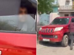 Bulandshahr: Ένα ζευγάρι που βρέθηκε σε επικίνδυνη θέση μέσα σε ένα σταθμευμένο αυτοκίνητο δραπέτευσε αφού συγκεντρώθηκαν εκεί ντόπιοι. το βίντεο γίνεται viral