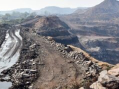 Αν και υπήρχαν 11 υποθέσεις που εκκρεμούσαν ενώπιον του δικαστηρίου, η Περιβαλλοντική Επιτροπή του Maine ενέκρινε το έργο εξόρυξης άνθρακα