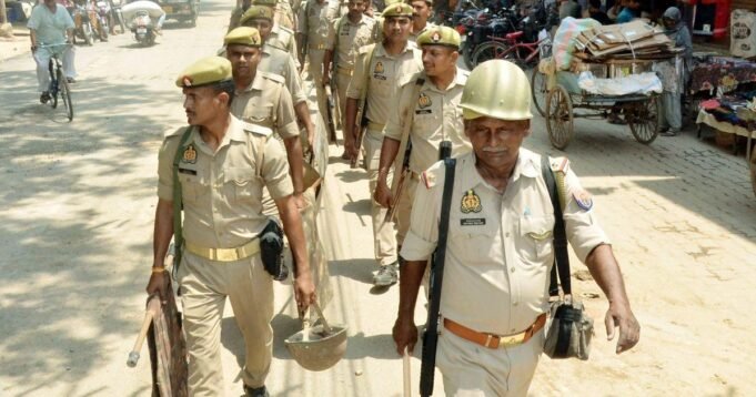 20mirzapur-police-1.jpg