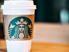Η Starbucks απολύει 300 υπαλλήλους και κλείνει πολλά γραφεία