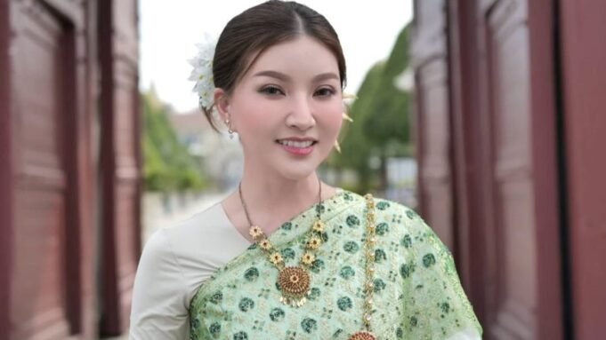679c51e8b9942-sarwendah_1265_711.jpg