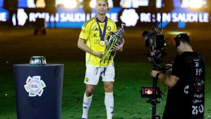 6a0f8396a379a-cristiano-ronaldo-juara-liga-arab-saudi-bersama-al-nassr_gemini_1265_711.jpg