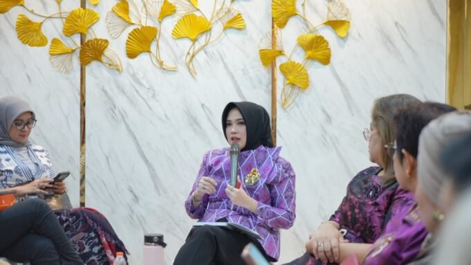 6a106fb7b4ae7-sekjen-kaukus-perempuan-parlemen-republik-indonesia-kppri-sarifah-ainun-jariyah_gemini_1265_711.jpg