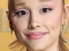 Η Ariana Grande αγωνίζεται πριν από την επιστροφή της περιοδείας