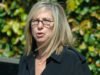 Η Barbra Streisand επιλέγει τη συμβουλή του γιατρού έναντι του Festival Honor