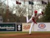 Cougars κατεβάζουν Goldeyes μπροστά από ένα γεμάτο σπίτι