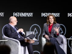 Η επικεφαλής επενδύσεων της Google, Ruth Porat, απορρίπτει το στοίχημα AI 190 δισεκατομμυρίων δολαρίων