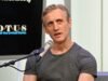 Ο Dan Abrams έχει τα σημάδια για να το αποδείξει