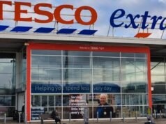 Η Tesco μόλις κυκλοφόρησε μια νέα προσφορά για μεσημεριανό πρωινό για ζεστό φαγητό
