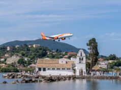 Η Ελλάδα επιμένει ότι οι Βρετανοί δεν θα επιβαρυνθούν από τους βιομετρικούς ελέγχους του αεροδρομίου της ΕΕ αυτό το καλοκαίρι