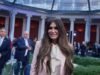 Η Κίμπερλι Γκιλφόιλ εξοργίζει τους Έλληνες ζητωκραυγάζοντας για τα McDonald’s