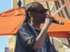 Ο Snoop Dogg ανεβάζει τη ζέστη στα μεγάλα εγκαίνια του Tailgate Beach Club