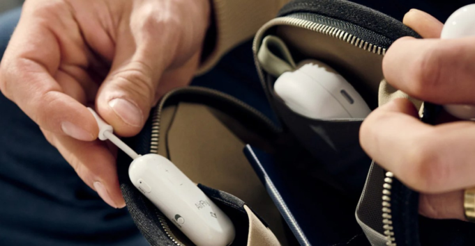 Twelve-South-AirFly-Pro-2-lifestyle-image.png