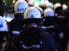 Το πτώμα βρέθηκε γεμιστό σε βαρέλι που συνδέεται με τον αρχηγό της αστυνομίας, λένε οι εισαγγελείς του Βελιγραδίου