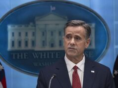 Ο διευθυντής της CIA Τζον Ράτκλιφ κάνει ένα σπάνιο ταξίδι στην Κούβα καθώς το νησιωτικό έθνος αντιμετωπίζει ενεργειακή κρίση