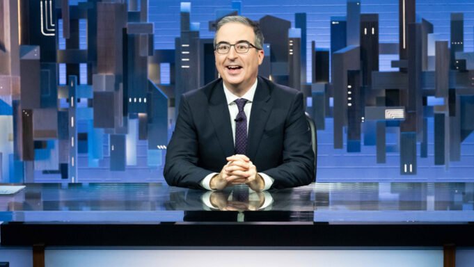 john-oliver_2-H-2024.jpg