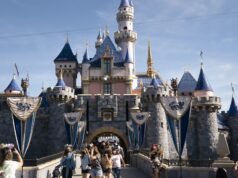 Μήνυση κατηγορεί την Disney ότι σάρωνε τα πρόσωπα των επισκεπτών του πάρκου χωρίς τη συγκατάθεσή τους