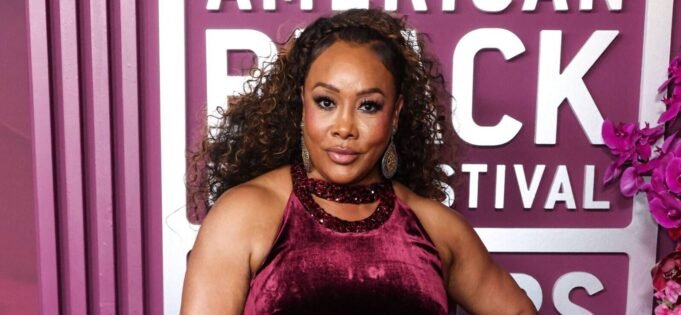 vivica-a-fox-scaled-e1779180015889.jpg