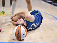Αναφορά: Η πρωτάρης του Lynx Emma Cechova (γόνατο) κάνει μαγνητική τομογραφία