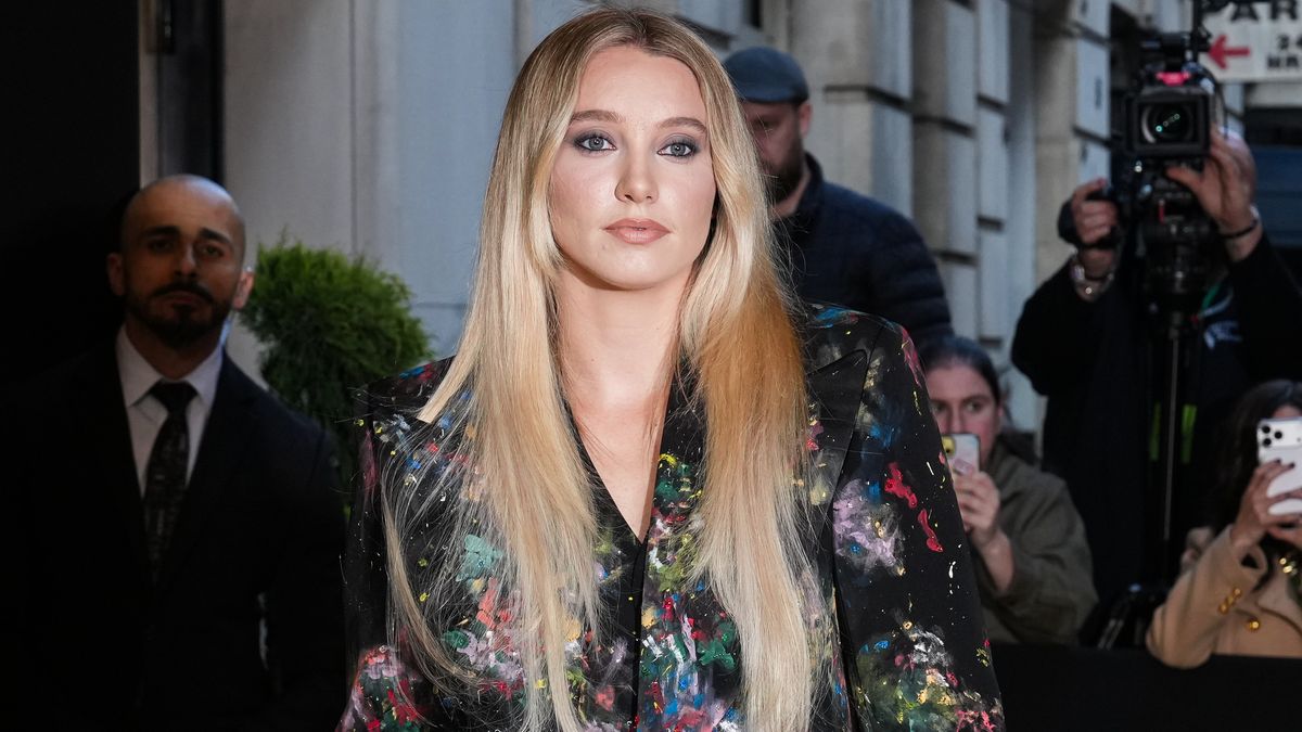 Η Paige Bueckers συνοδεύεται από τον Angel Reese και την A’ja Wilson στο Met Gala χωρίς τον Azzi Fudd After Statement