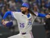 Η Royals τοποθετεί το LHP Matt Strahm στο IL, ενεργοποιεί το LHP Bailey Falter