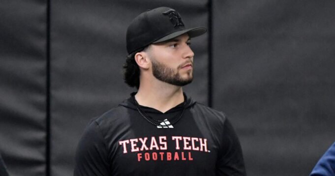 Η Texas Tech QB μηνύει το NCAA για να παίξει