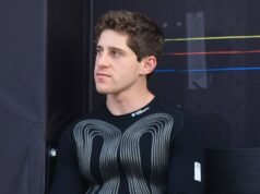 Η ομάδα της NASCAR διακόπτει τη λειτουργία της και ενημερώνει τους υπαλλήλους ότι έχουν απαλλαγεί από τα καθήκοντά τους